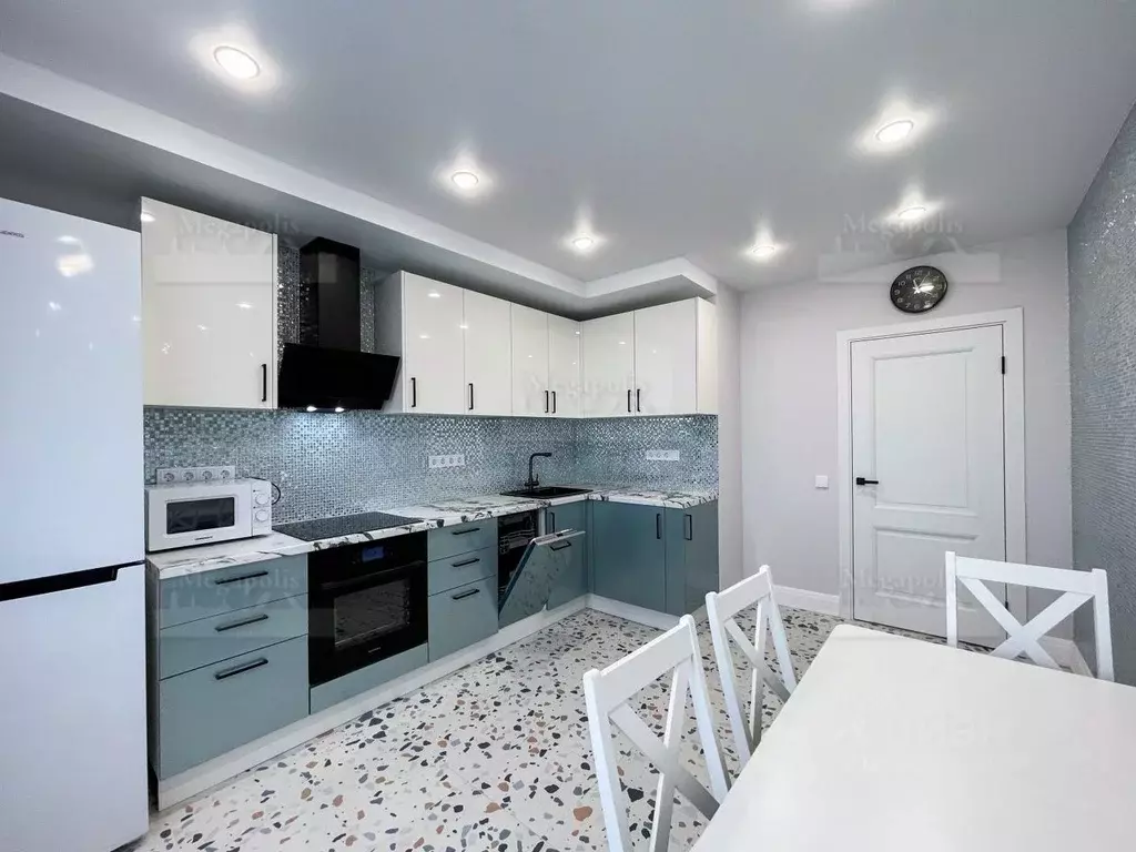 2-к кв. Ленинградская область, Мурино Всеволожский район, ул. ... - Фото 2