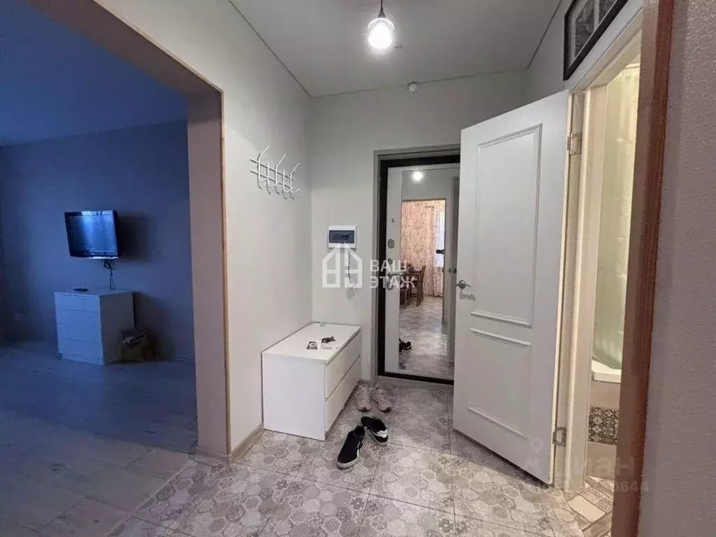 1-к кв. Калужская область, Калуга бул. Солнечный, 10 (36.7 м) - Фото 2