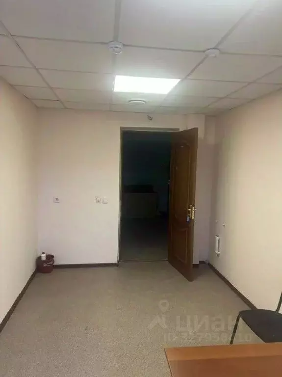 Помещение свободного назначения в Калмыкия, Элиста ул. С.М. Буденного, ... - Фото 1