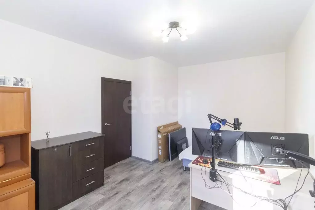 1-к кв. Тюменская область, Тюмень ул. Фармана Салманова, 10 (34.9 м) - Фото 1