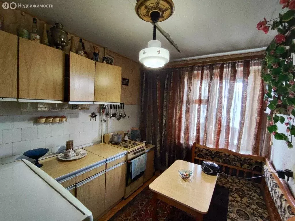 2-комнатная квартира: Пенза, улица Антонова, 19 (48 м) - Фото 1
