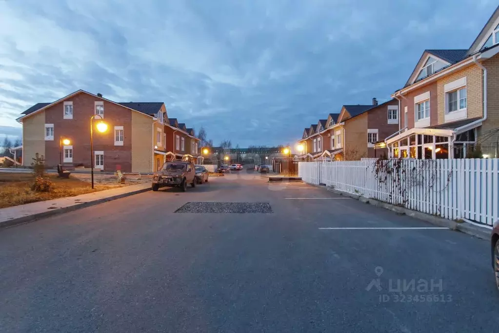 Таунхаус в Тюменская область, Тюмень Выборгская ул. (114 м) - Фото 1