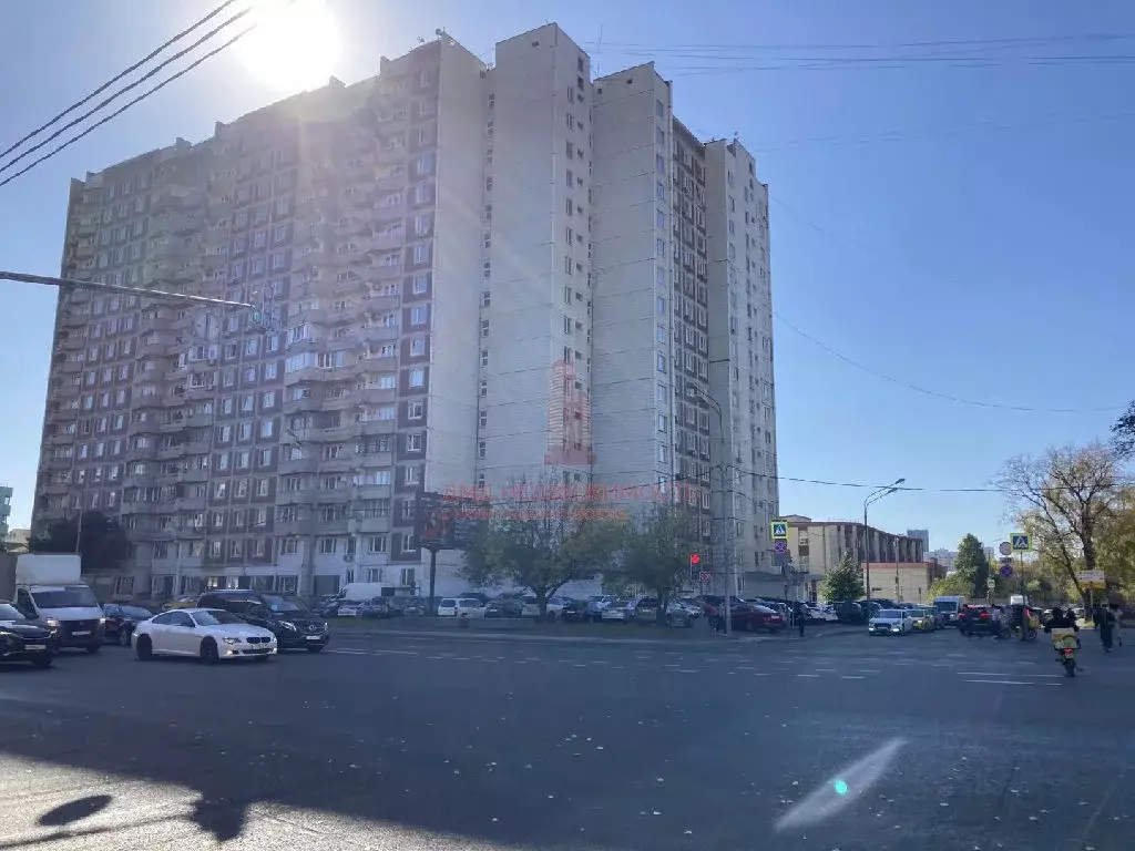 Продается 3-комнатная квартира - Фото 1