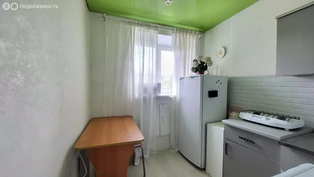 1-комнатная квартира: Миасс, улица Маяковского, 76 (23.9 м) - Фото 0