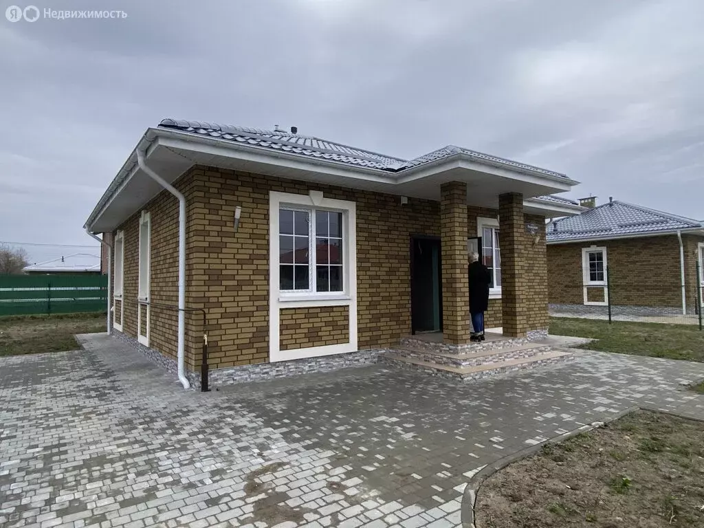 Дом в Калининградская область, Гурьевский муниципальный округ, посёлок ... - Фото 2