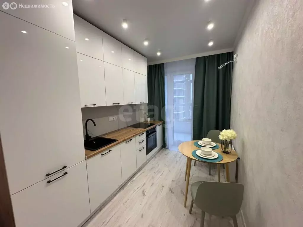 1-комнатная квартира: Ростов-на-Дону, улица Ларина, 45с6 (42 м) - Фото 1