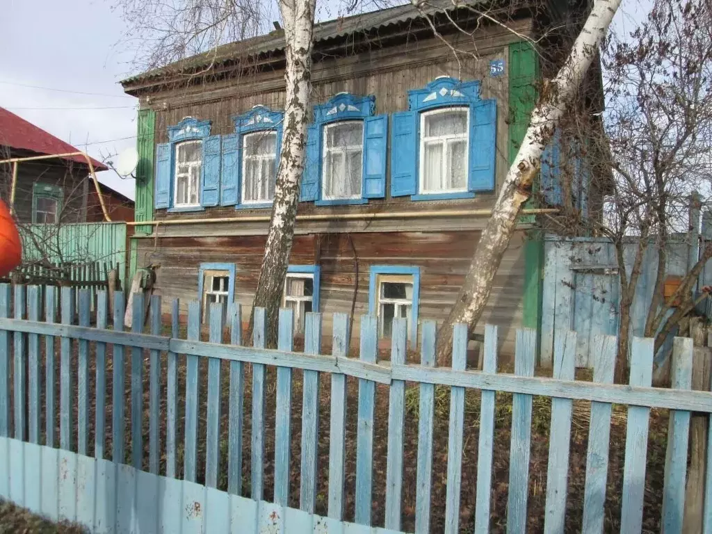 Дом в Саратовская область, Красноармейский район, Рогаткинское ... - Фото 0