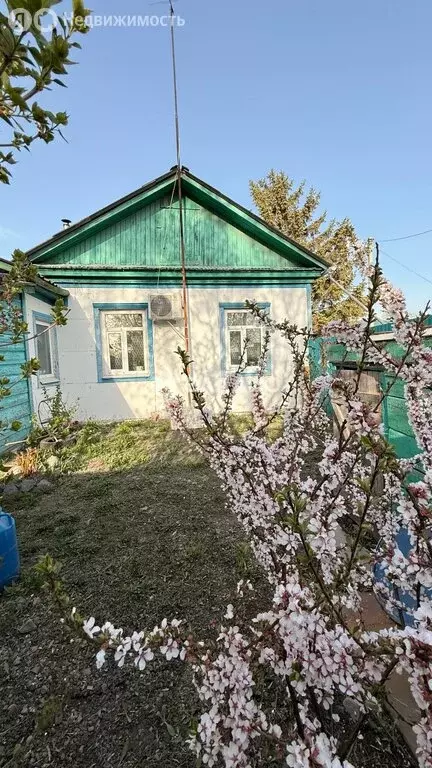Дом в Уссурийск, улица Чемеркина, 120 (33.6 м) - Фото 1
