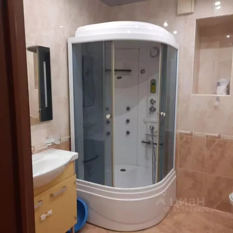 1-к кв. Москва Митинская ул., 10 (42.0 м) - Фото 0