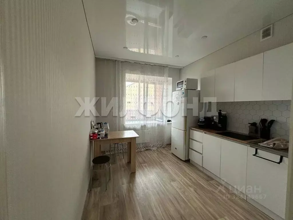 1-к кв. Хакасия, Абакан ул. Генерала Тихонова, 6 (37.3 м) - Фото 1