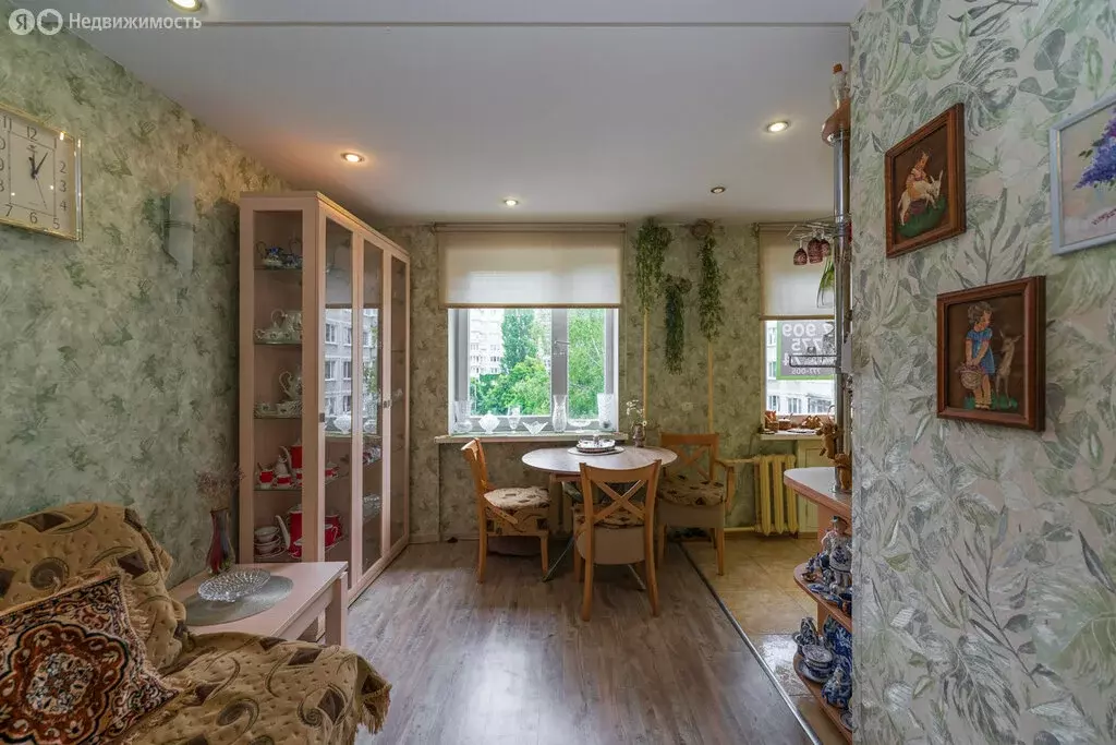 3-комнатная квартира: Калининград, Батальная улица, 73 (60 м) - Фото 0