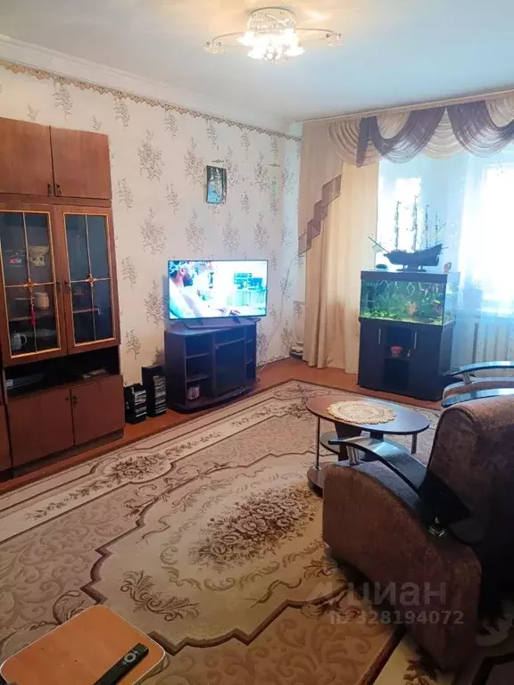 2-к кв. Челябинская область, Челябинск Днепровская ул., 4 (50.0 м) - Фото 1