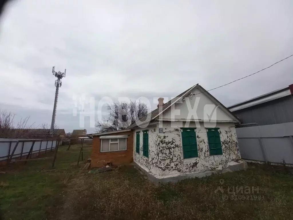 Дом в Краснодарский край, Брюховецкий район, Брюховецкая ст-ца ... - Фото 1