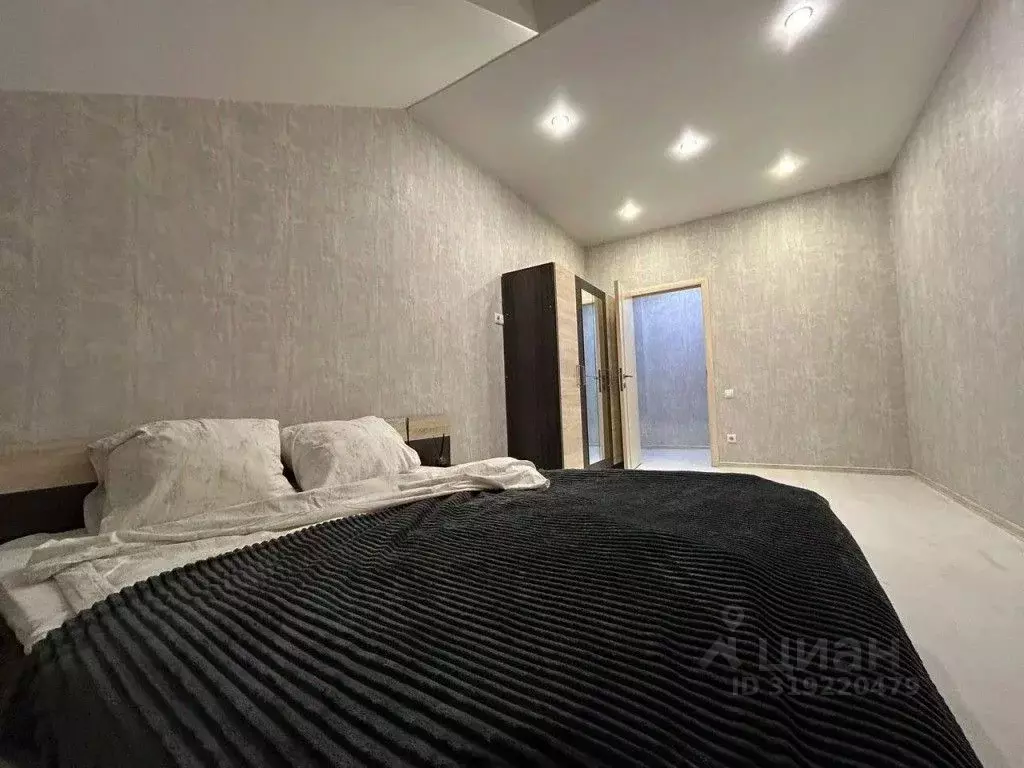3-к кв. Татарстан, Казань ул. Галиаскара Камала, 18 (84.0 м) - Фото 1