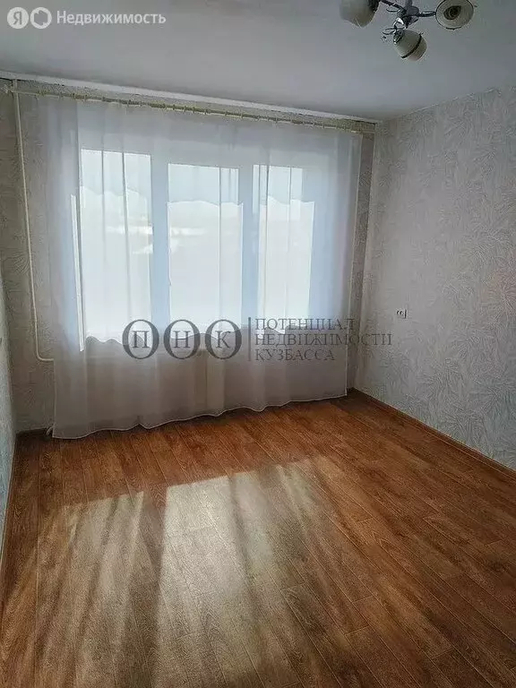 1-комнатная квартира: Кемерово, улица Ворошилова, 12 (23 м) - Фото 1