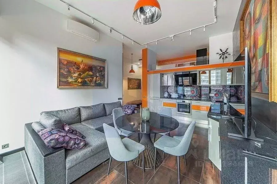 3-к кв. Москва ул. Ефремова, 10к1 (82.0 м) - Фото 1