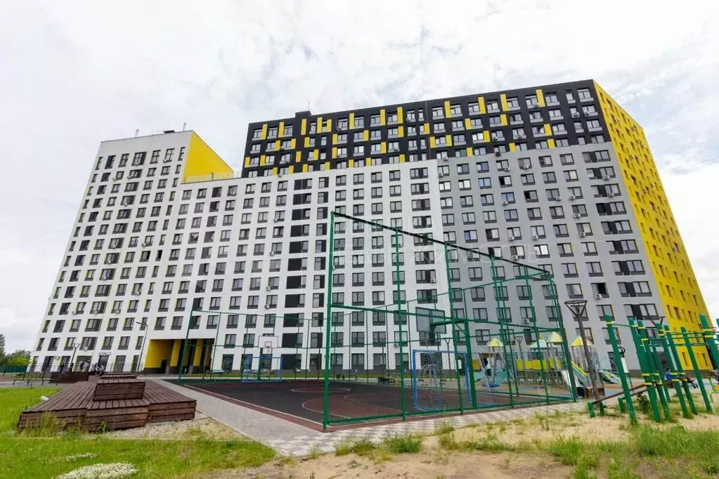 2-к кв. Тюменская область, Тюмень Ставропольская ул., 160/1 (69.4 м) - Фото 1