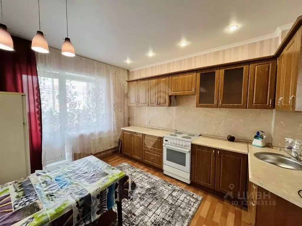 1-к кв. Белгородская область, Старый Оскол Степной мкр, 9 (52.0 м) - Фото 0