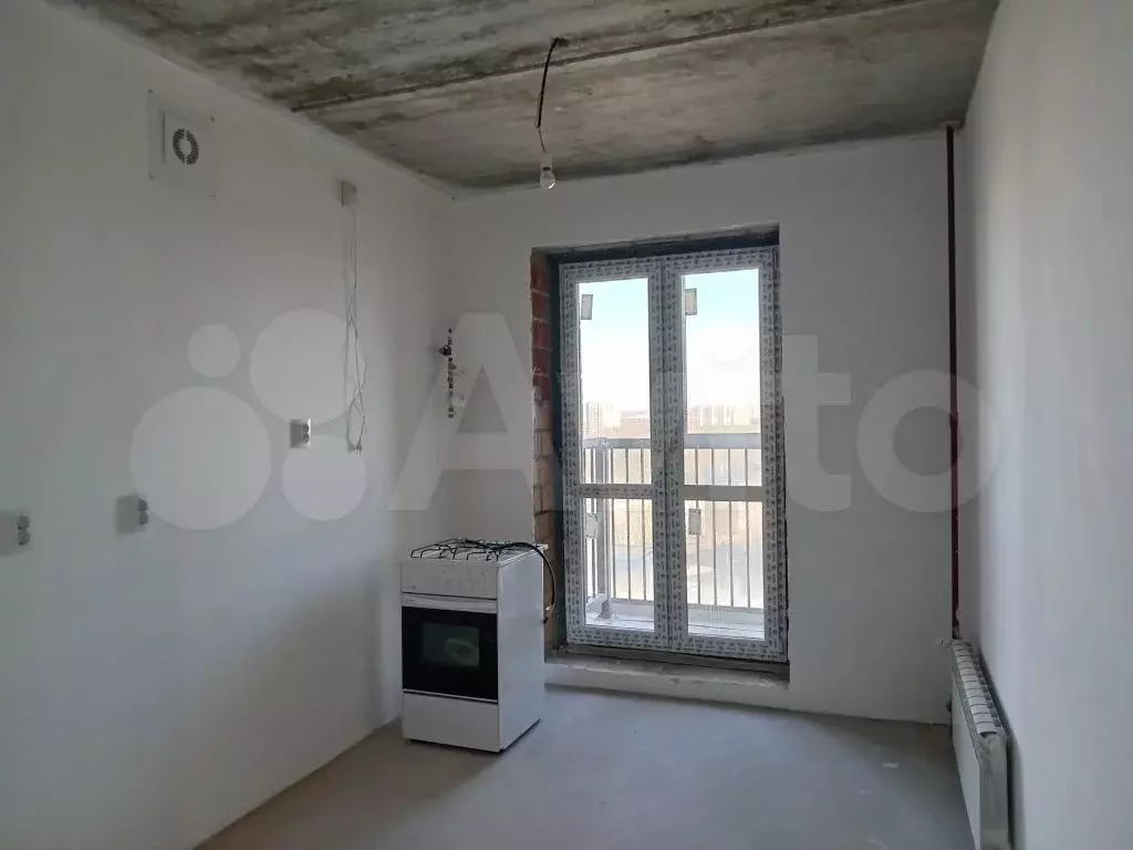1-к. квартира, 40 м, 14/15 эт. - Фото 1
