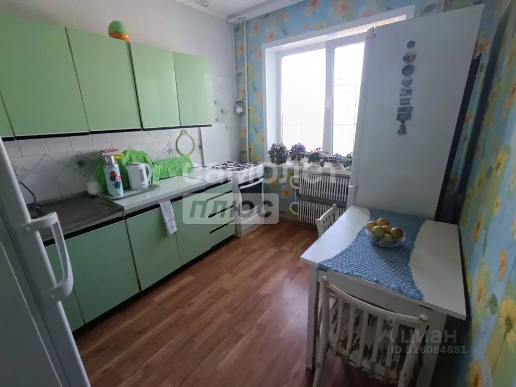 3-к кв. Курская область, Курск просп. Дружбы, 3 (59.8 м) - Фото 0