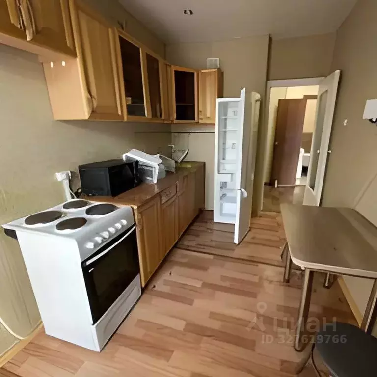 1-к кв. Тюменская область, Тюмень ул. Муравленко, 9 (35.0 м) - Фото 1