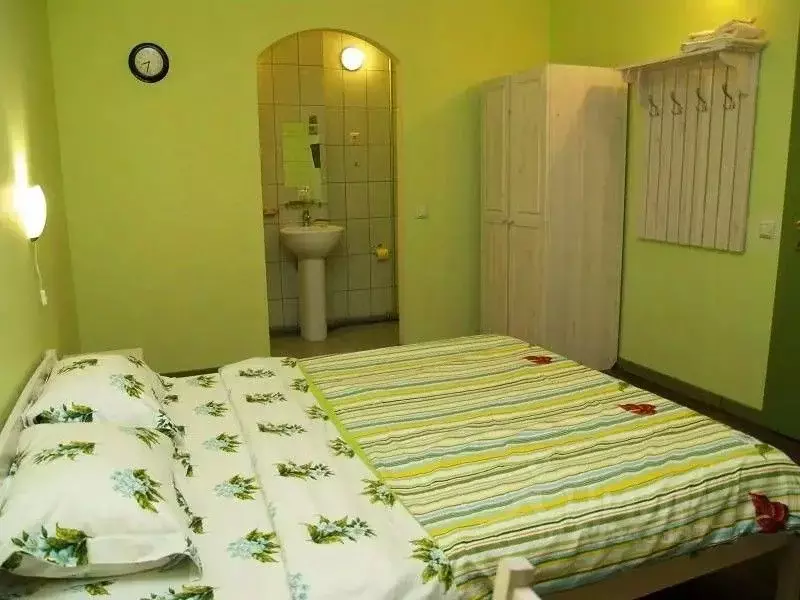 1-к кв. Самарская область, Кинель Северный пер., 9А (18.0 м) - Фото 2
