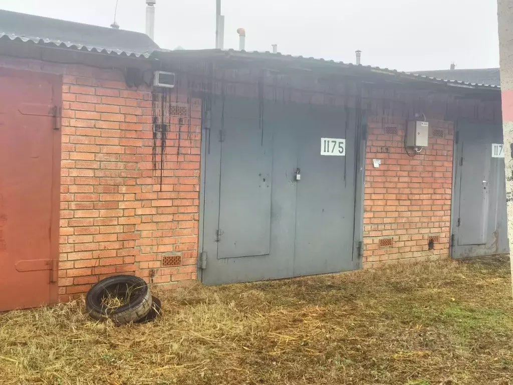 Гараж в Московская область, Чехов Бадеево мкр,  (37 м) - Фото 1