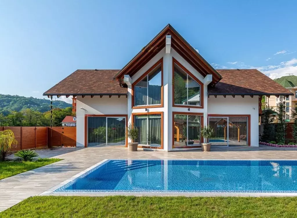 Дом в Краснодарский край, Сочи Береговая ул., 79 (320 м) - Фото 1