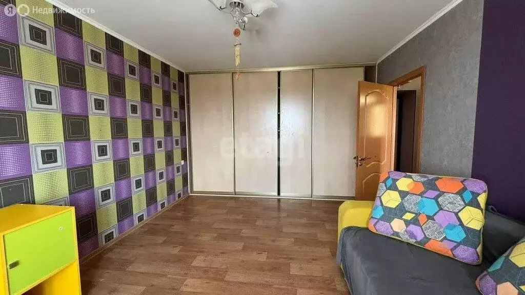 1-комнатная квартира: Томск, улица Карпова, 1 (37 м) - Фото 1