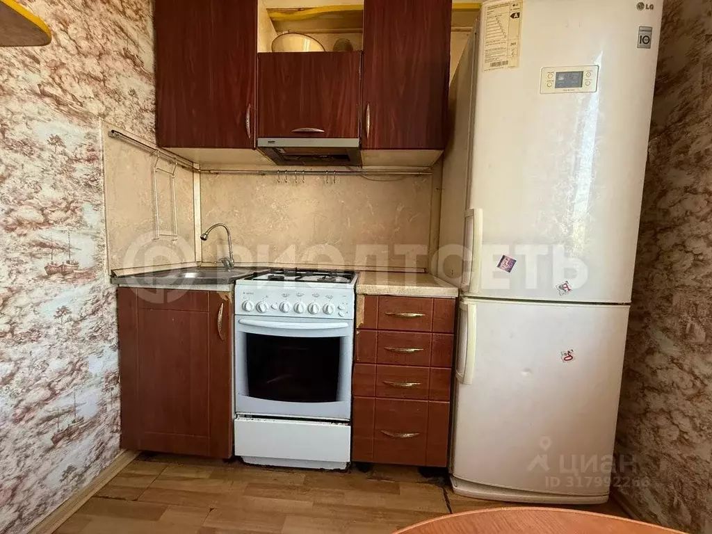 2-к кв. Мурманская область, Мурманск ул. Аскольдовцев, 17 (38.0 м) - Фото 1