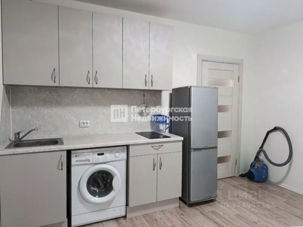 Студия Санкт-Петербург дор. Муринская, 12к2 (19.0 м) - Фото 0