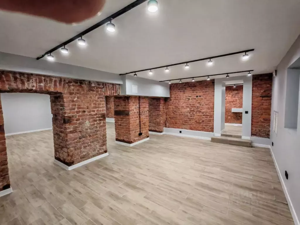 Помещение свободного назначения в Санкт-Петербург Курляндская ул., 25 ... - Фото 1