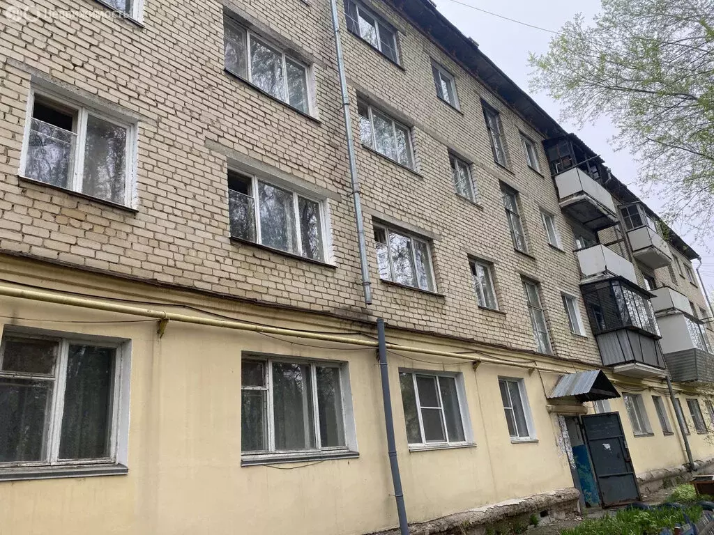 2-комнатная квартира: Чебаркуль, улица Каширина, 24 (40 м) - Фото 1