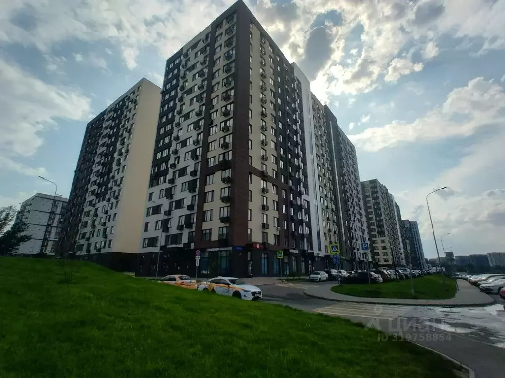 2-к кв. Москва просп. Магеллана, 1 (64.0 м) - Фото 0
