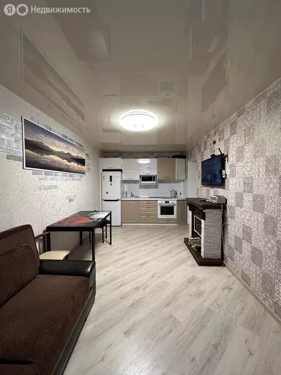 2-комнатная квартира: село Владимиро-Александровское, улица Кости ... - Фото 2