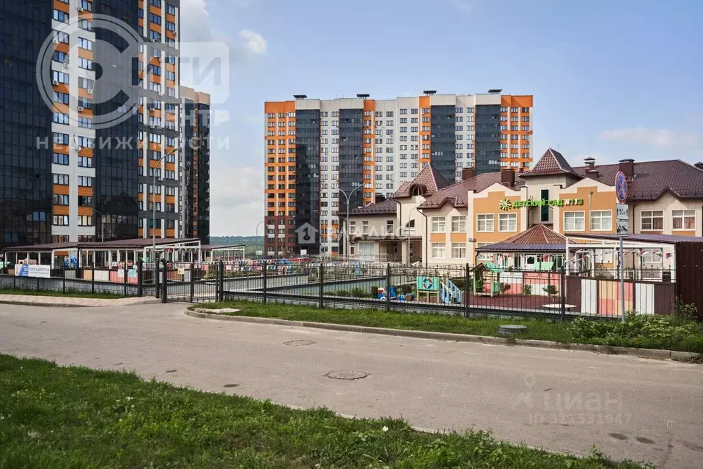 2-к кв. Воронежская область, Воронеж ул. Коренцова, 7 (50.2 м) - Фото 1