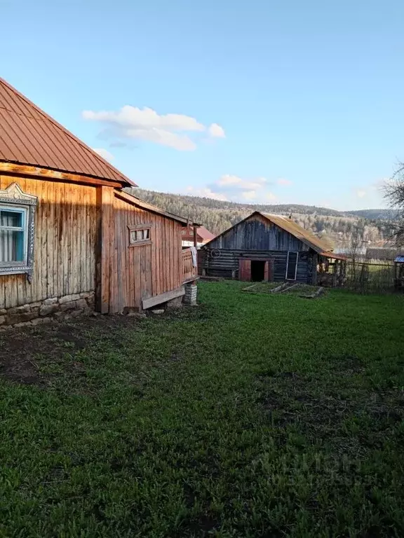 Дом в Башкортостан, Караидельский район, Байкинский сельсовет, д. ... - Фото 1