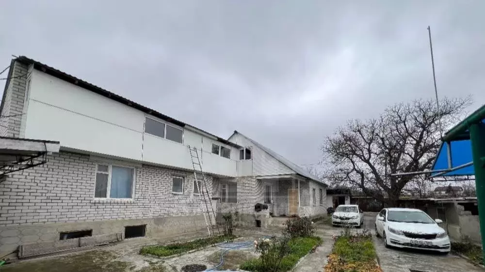 Дом в Ставропольский край, Предгорный муниципальный округ, Порт-Артур ... - Фото 1