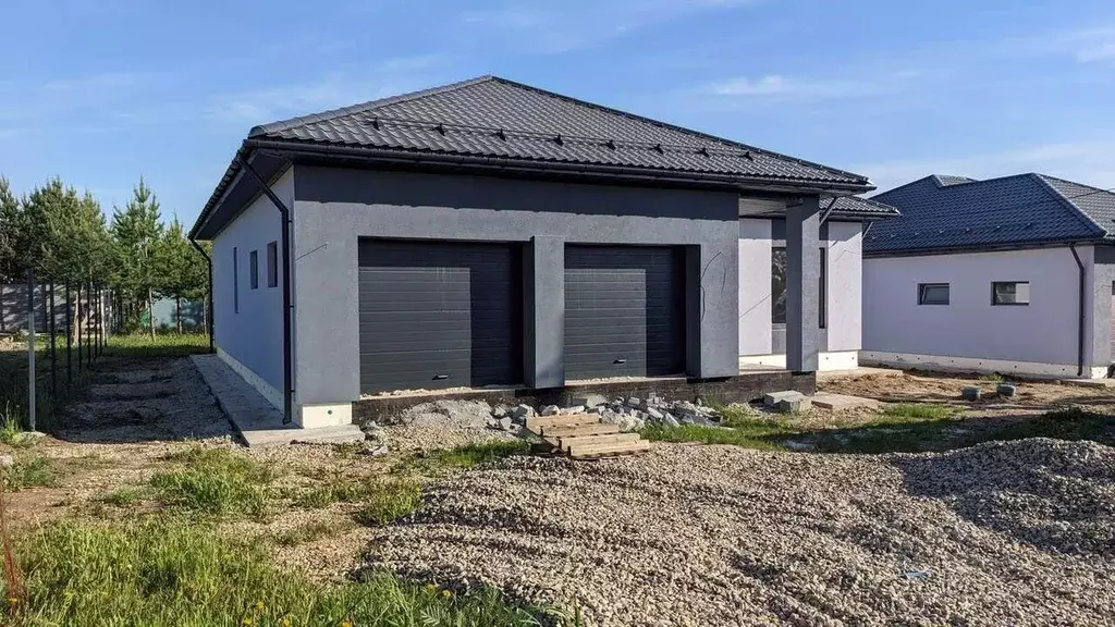 Дом в Свердловская область, Белоярский муниципальный округ, пос. ... - Фото 1