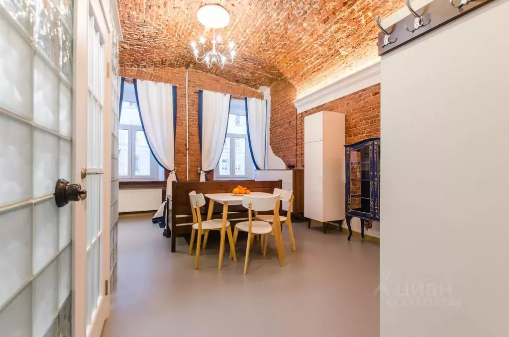 1-к кв. Санкт-Петербург ул. Чайковского, 2/7 (28.0 м) - Фото 1