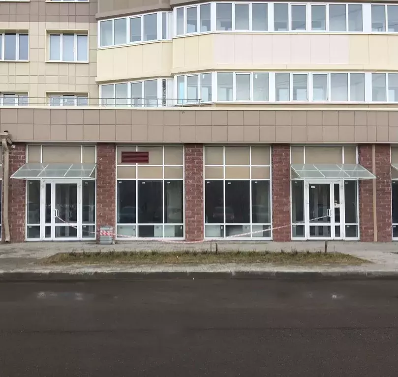 Помещение свободного назначения в Санкт-Петербург пос. Парголово, ... - Фото 1