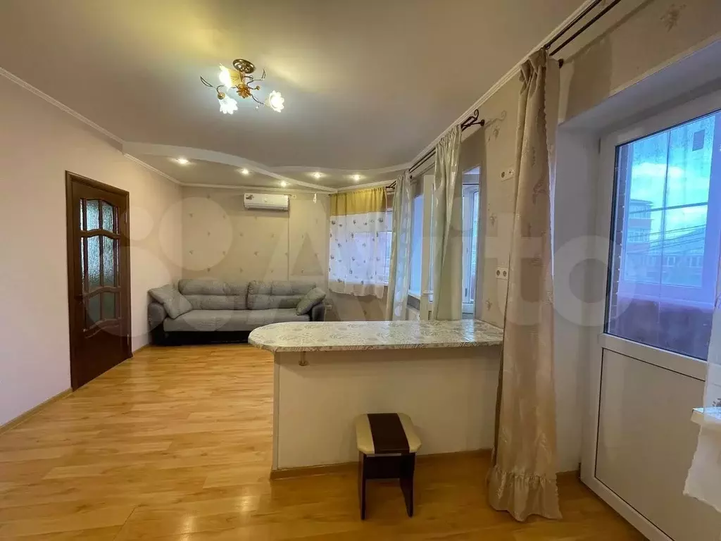 2-к. квартира, 40м, 2/4эт. - Фото 1