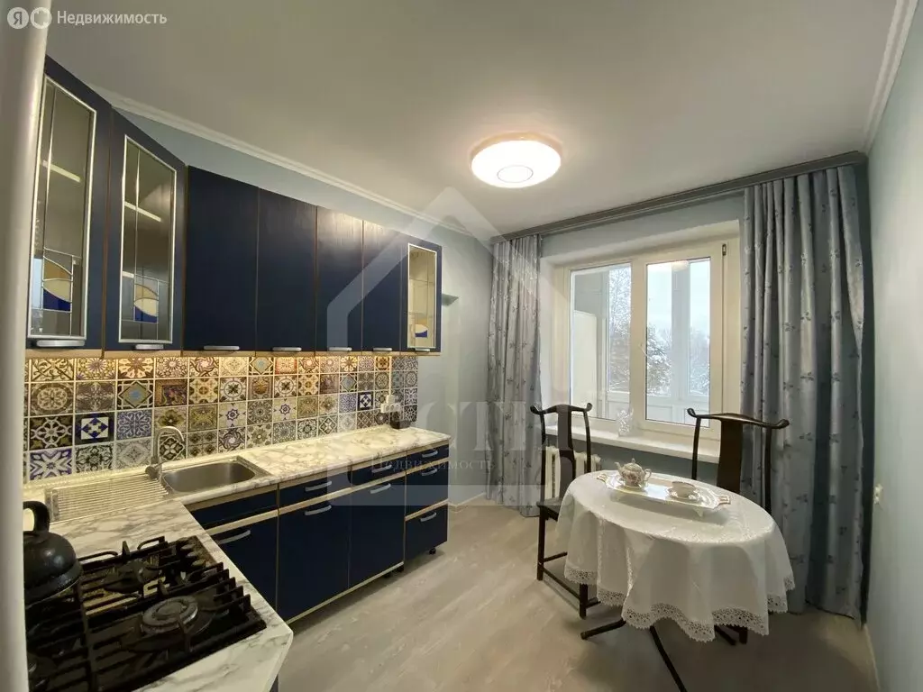 1-комнатная квартира: Москва, улица Маршала Бирюзова, 40 (36.4 м) - Фото 1