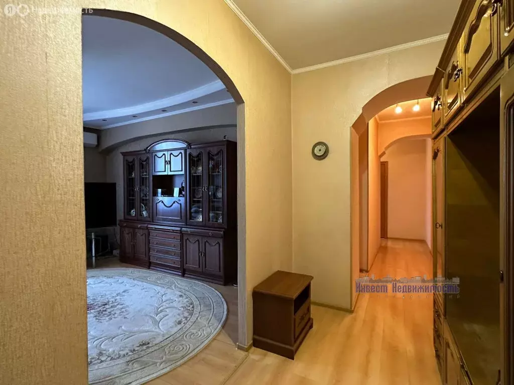 3-комнатная квартира: Барнаул, проспект Строителей, 25 (75.4 м) - Фото 2