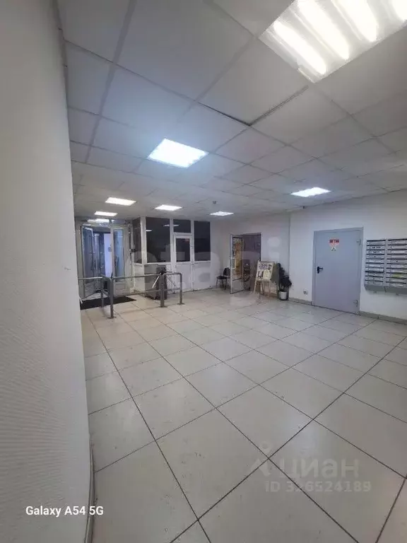 Офис в Свердловская область, Екатеринбург ул. Большакова, 61 (80 м) - Фото 1