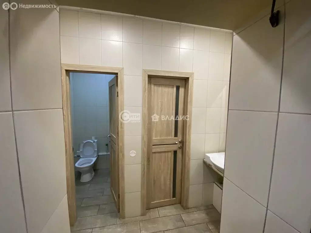 Офис (67.2 м) - Фото 1