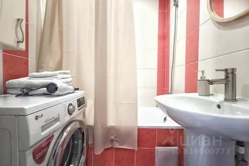 2-к кв. Самарская область, Тольятти Ленинский просп., 8 (46.0 м) - Фото 1