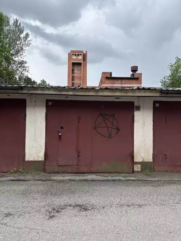 Гараж в Санкт-Петербург пер. Декабристов, 1Г (24 м) - Фото 1