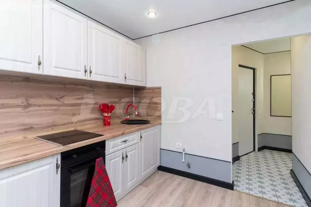 2-комнатная квартира: Тюмень, улица Пермякова, 58 (54 м) - Фото 1