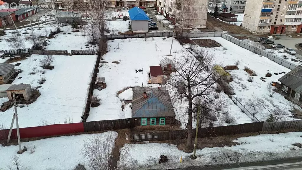 Дом в Свердловская область, Нижнетуринский муниципальный округ, ... - Фото 1